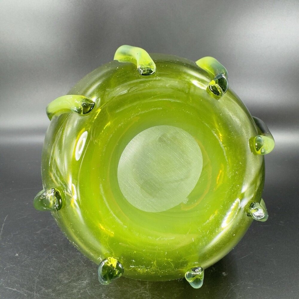 Antique Bohemian Hand Blown Green Opalescent Applied Glass Vase Vessel‎ Vintage - Picture 9 of 16